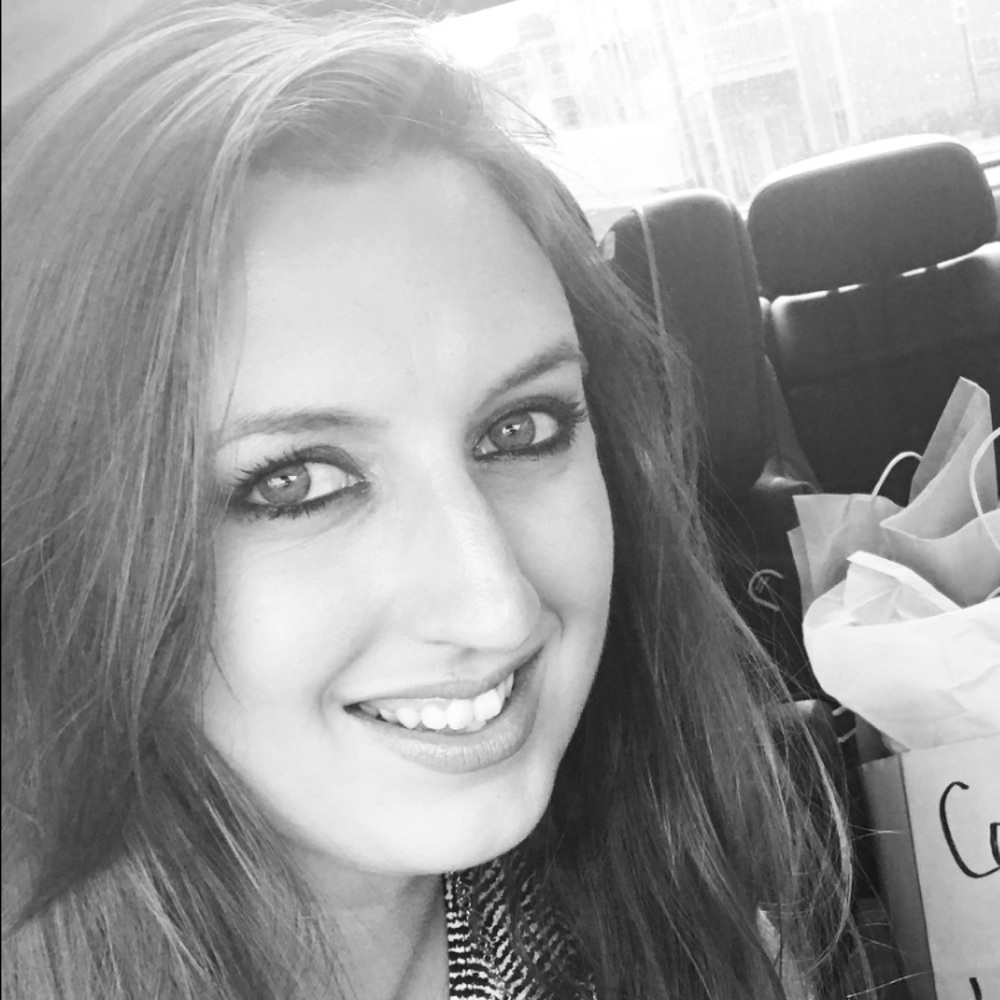 Meet your Posher, Stephanie